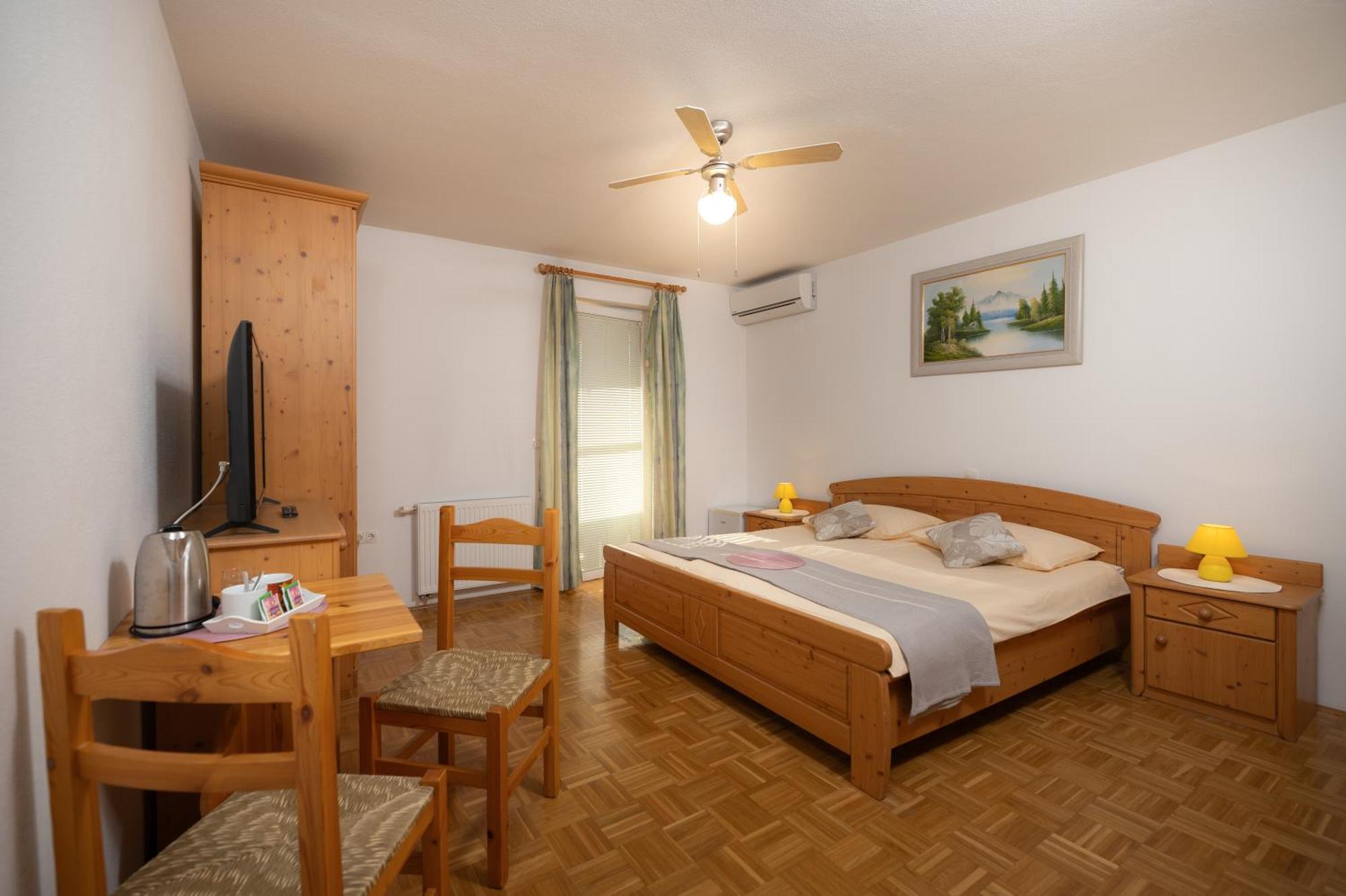 Rooms & Apartments Pr Matjon Блед Екстериор снимка