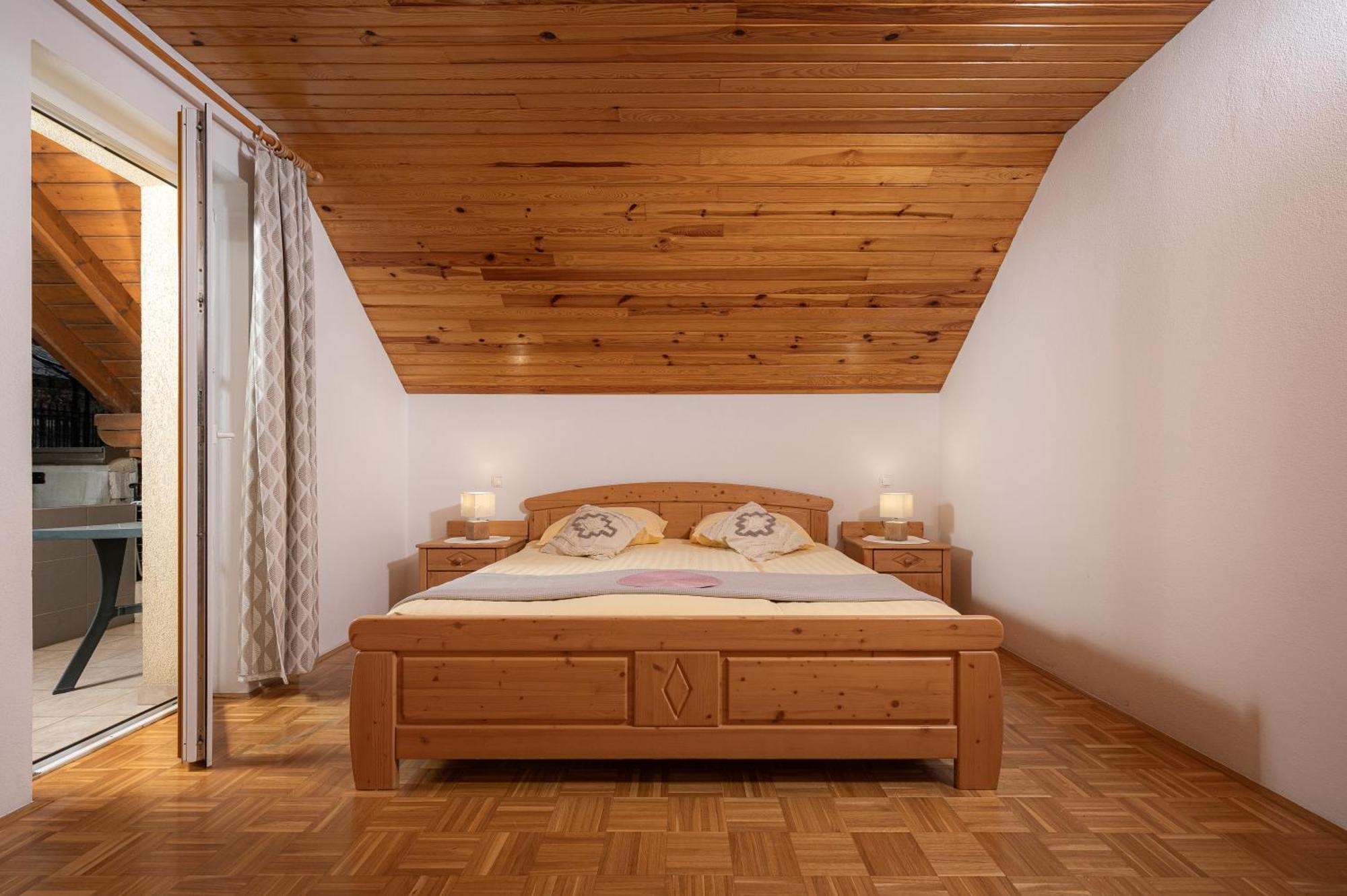Rooms & Apartments Pr Matjon Блед Екстериор снимка